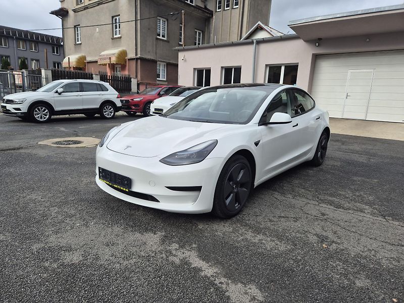 Tesla Model 3 STANDART RANGE 208kw SOH 93,5% - fotografie inzerátu