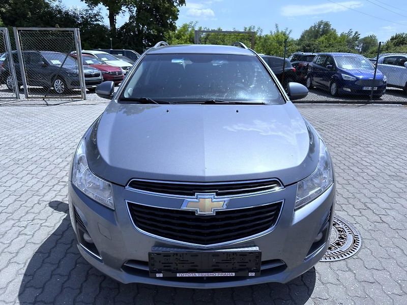 Chevrolet Cruze 1.7 TD 96 kW servisní knížka - fotka 2 z 15