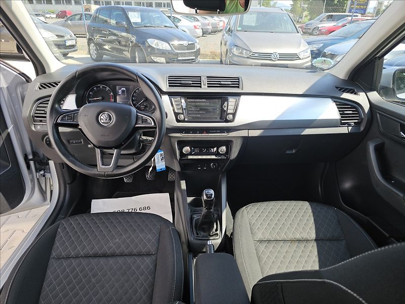 Škoda Fabia III 1,2TSi 66KW Drive - fotka 26 z 41