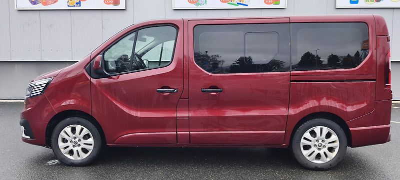 Renault Trafic (2022) - fotka 3 z 19