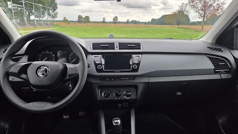 Škoda Fabia (2021) 1.0MPI 44 kW Active CZ DPH - fotka 16 z 20