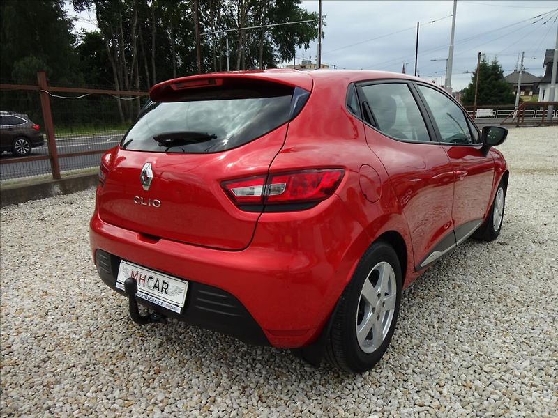 Renault Clio 1,2i16V 54kW - fotka 6 z 47