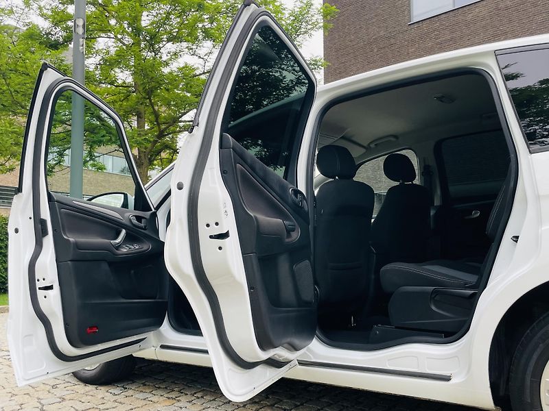Ford S-MAX 2.0TDCi MANUÁL SERVISKA  - fotka 22 z 40