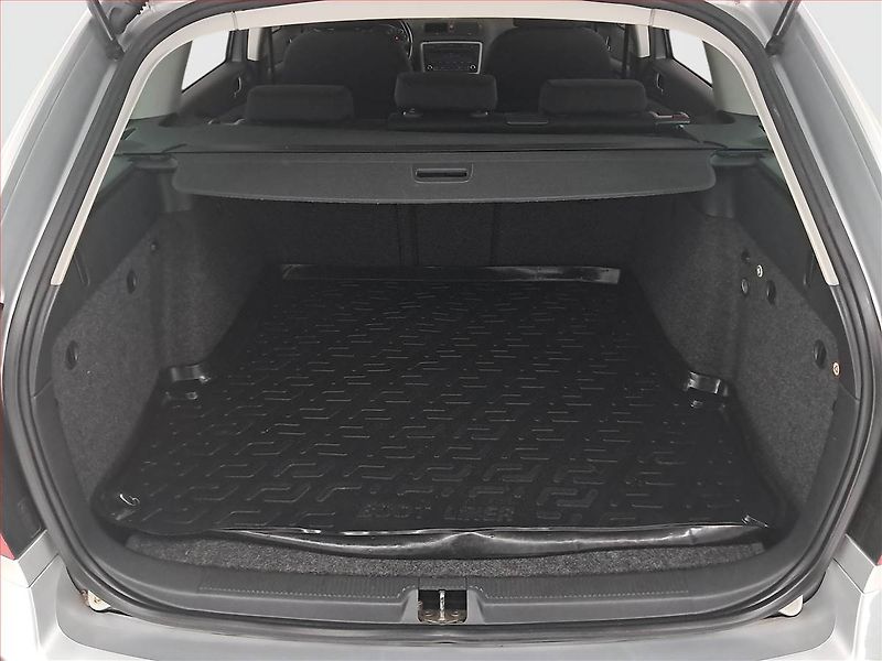 Škoda Octavia (2012) Elegance 1.6 TDI, po STK - fotka 14 z 17