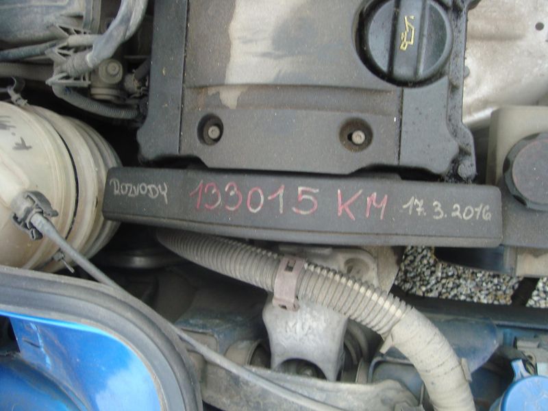 Peugeot 206 (2005) CC 1,6 - fotka 12 z 13