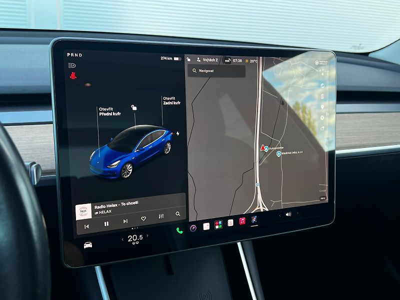 Tesla Model 3 Long Range AWD 75kWh FSD - fotka 13 z 25