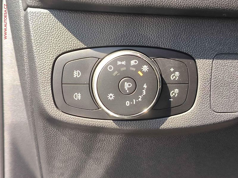 Ford Focus (2024) 1.0 EB, ČR, AT, LED, kamera - fotka 25 z 30