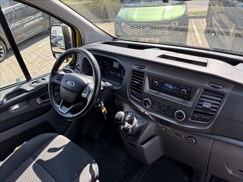 Ford Transit Custom 2,0 EcoBlue 79kW KombiVan L1 - fotka 16 z 32
