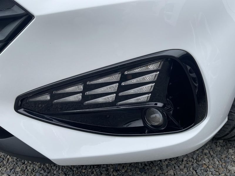 Hyundai i30 1.6d 4/2022 NEHAV-NAVI-DPH-ČR! - fotka 11 z 43