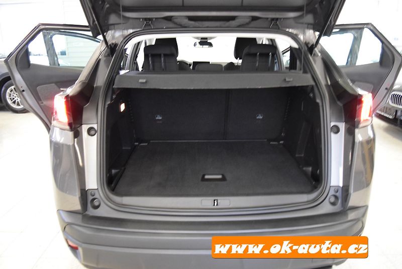 Peugeot 3008 1.5 BHDI AUTOMAT ACTIVE PACK - fotka 18 z 59