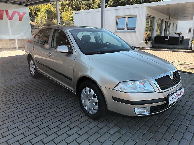 Škoda Octavia 1,6 MPI,75KW,DSG,KLIMA, - fotka 3 z 31