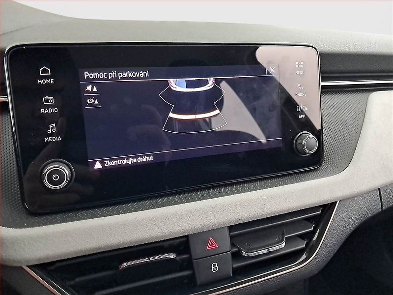 Škoda Kamiq (2024) Selection 1.0 TSI - fotka 16 z 18