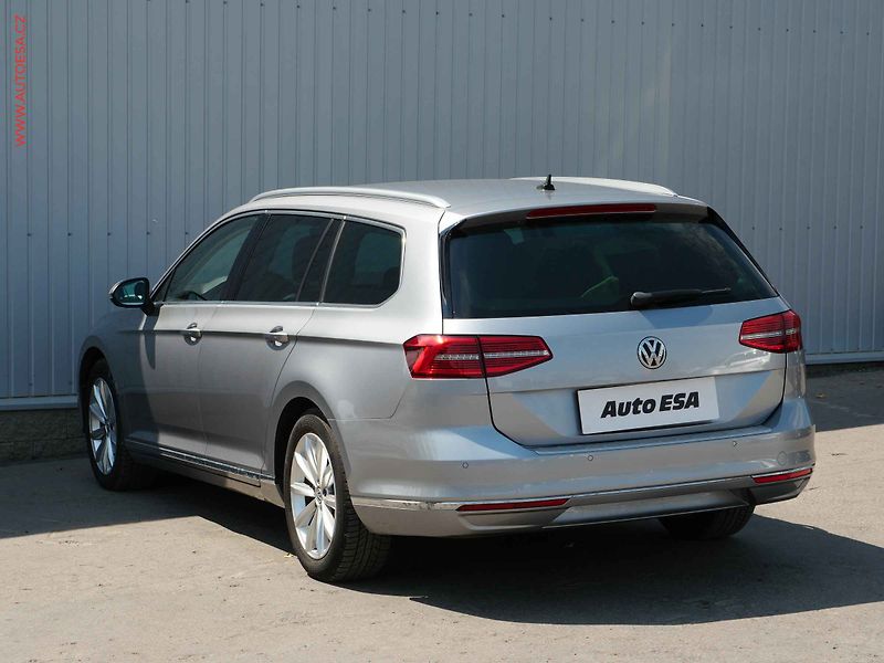 Volkswagen Passat (2018) 2.0 TDi, DSG - fotka 6 z 23