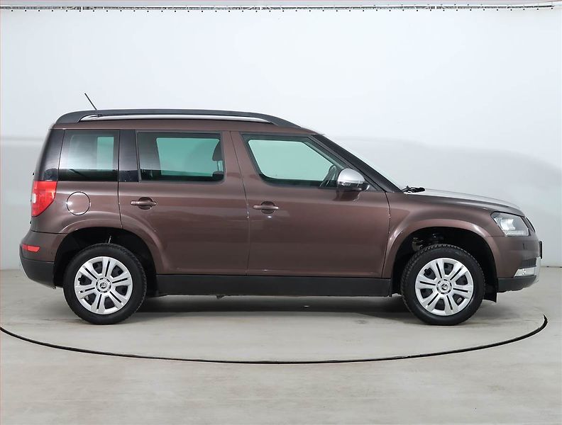 Škoda Yeti (2017) 1.4 TSI, Automat - fotka 6 z 17