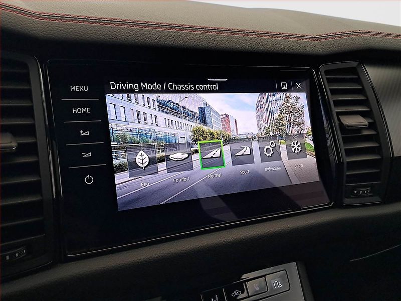 Škoda Kodiaq (2021) RS 2.0 TSI - fotka 21 z 24