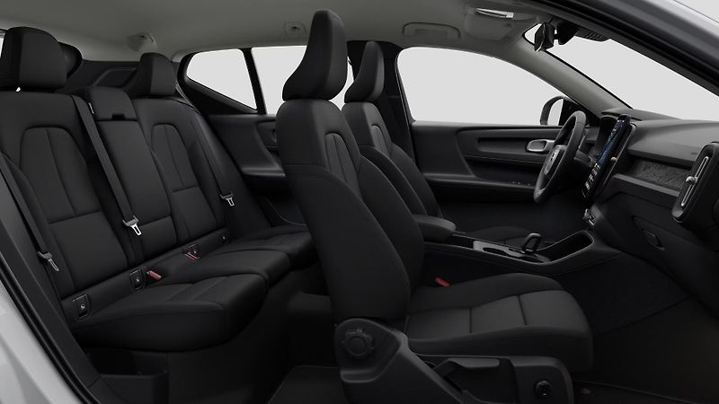 Volvo EX40 (2026) P5 ELECTRIC RWD ESSENTIAL - fotka 4 z 7