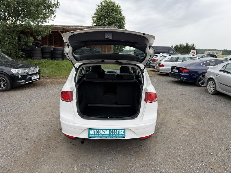 Seat Altea 1.6 TDI XL - fotka 9 z 24