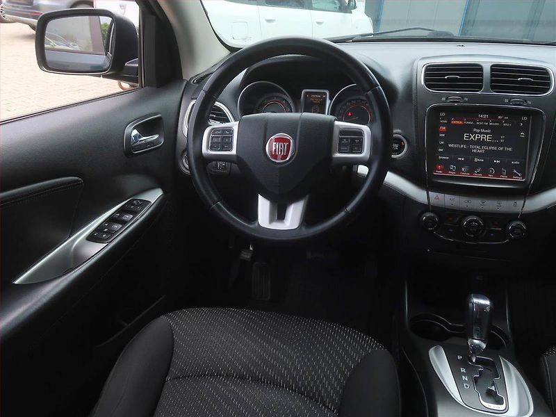 Fiat Freemont (2015) 2.0 MultiJet, 4X4, Automat - fotka 7 z 18