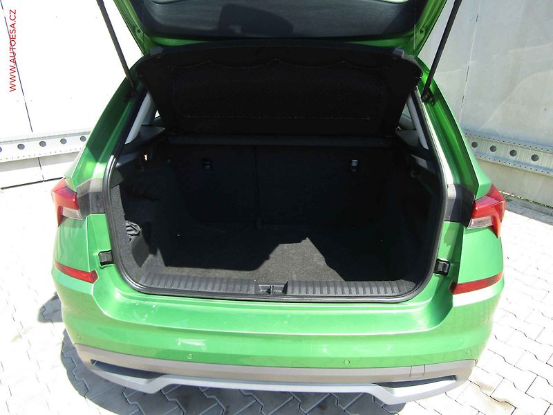 Škoda Kamiq (2020) 1.0 TSi, ČR, Style, STK3/28 - fotka 7 z 19