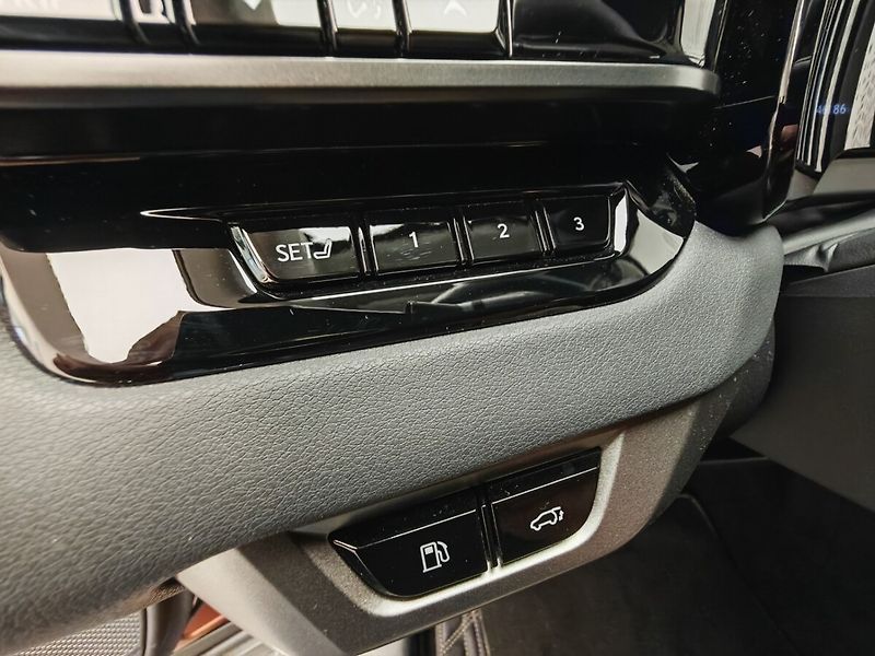 Lexus RX 450h plus RX 450h+ Luxury - fotka 33 z 50