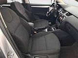 Škoda Octavia (2014) 1.6 TDI, Xenony, Tempomat - náhled 9
