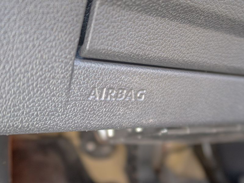 Volkswagen Golf (2009) 1.4i 59KW – PO ROZVODECH - fotka 30 z 44