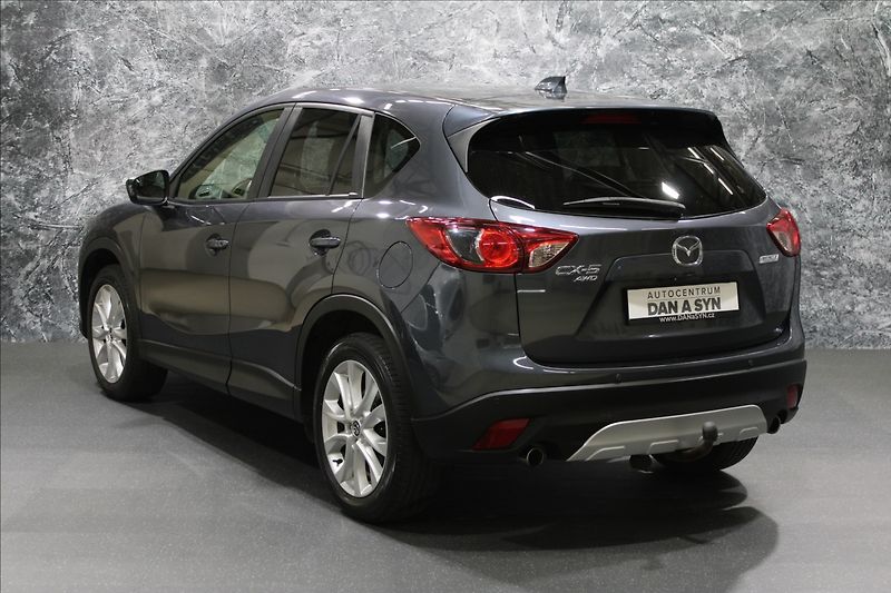 Mazda CX-5 2,0 Skyactiv AWD Automat - fotka 3 z 32
