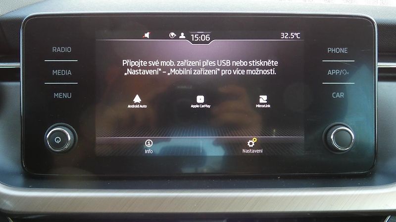 Škoda Scala 1.0 TSI Style - fotka 15 z 24