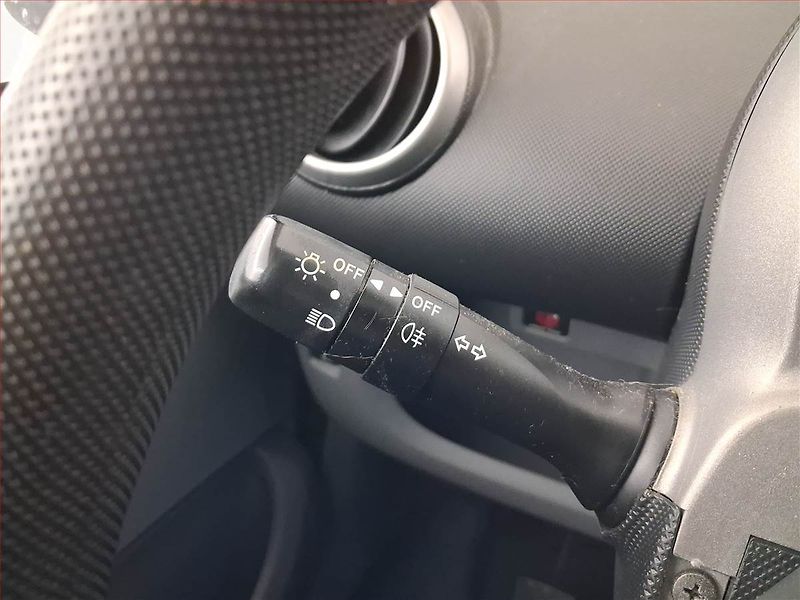 Toyota Aygo (2007) 1.0 VVT-i, po STK, v provozu - fotka 18 z 20