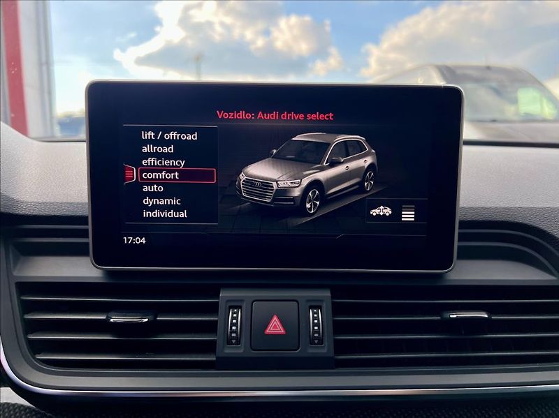 Audi SQ5 3,0 TFSI QUATTRO PANORAMA - fotka 31 z 59