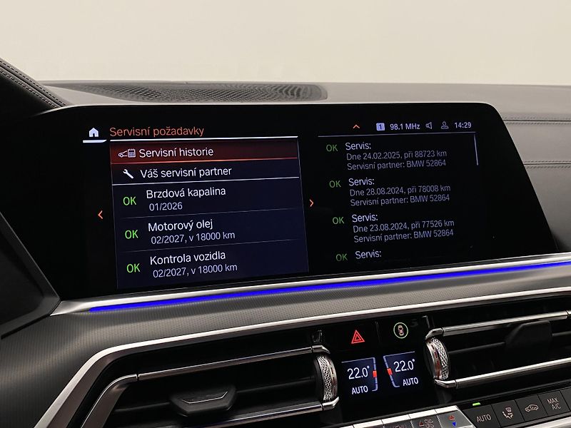 BMW X5 M50D xDrive CZ AUT REZERVACE - fotka 58 z 123
