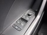 Volkswagen T-Cross LIFE 1.0 TSI 70 kW - náhled 20