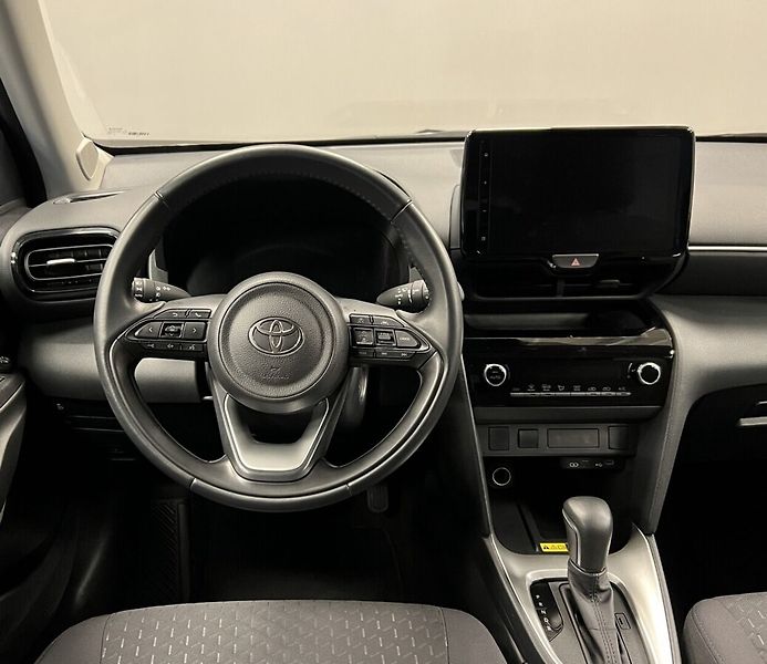 Toyota Yaris Cross 1,5 Hybrid AT Comfort - fotka 5 z 17