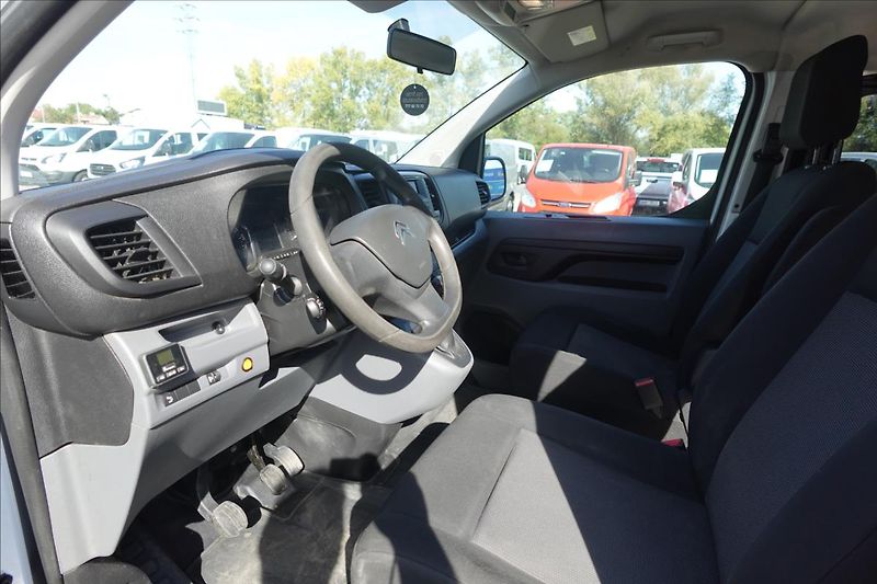 Citroën Jumpy 2,0 HDI  8 MÍST L3H1 KLIMA - fotka 24 z 37