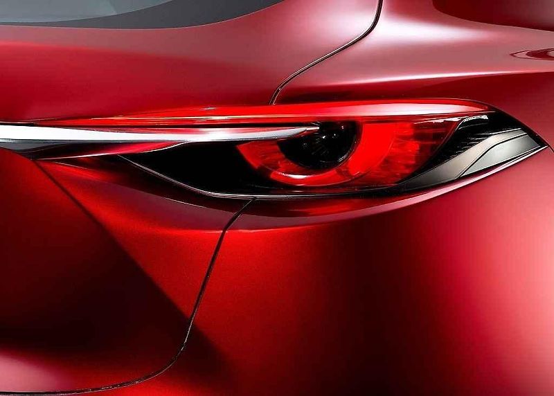 Koncept Mazda Koeru.