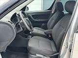 Škoda Roomster 1,2 HTP 69PS  Style - náhled 11