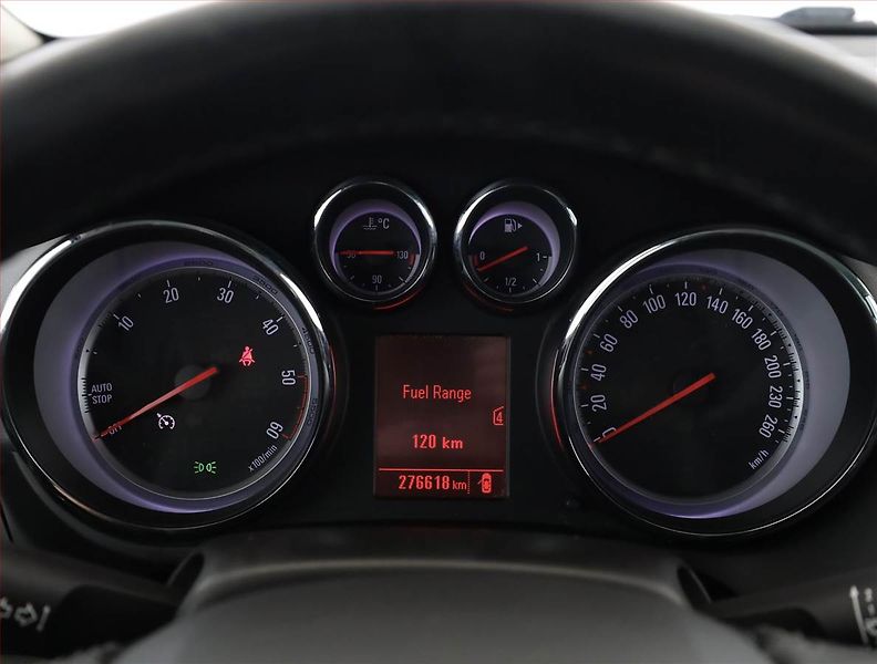 Opel Zafira (2012) 2.0 CDTI, Serv.kniha, Tempomat - fotka 9 z 19