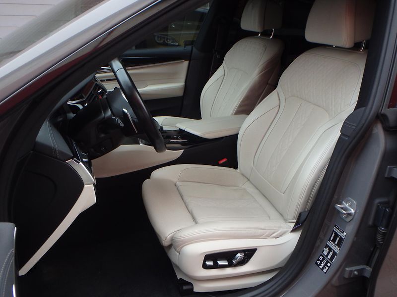 BMW Řada 6 (2022) 640 GT xDrive, INDIVIDUAL - fotka 8 z 22