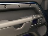 Land Rover Defender (2026) OCTA P635 AWD AUT - náhled 66