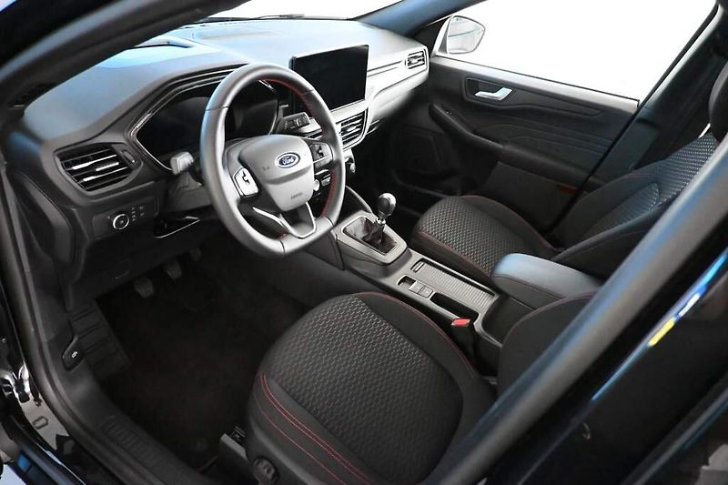 Ford Kuga (2024) 1.5 ST-LINE LED Virtual Kamera - fotka 11 z 33