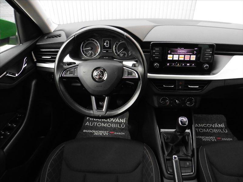 Škoda Scala 1,5 TSi 110kW, Led, Park, Temp - fotka 10 z 16