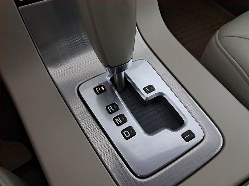 Volvo S80 (2007) 2.5 T, Automat, Serv.kniha - fotka 16 z 20