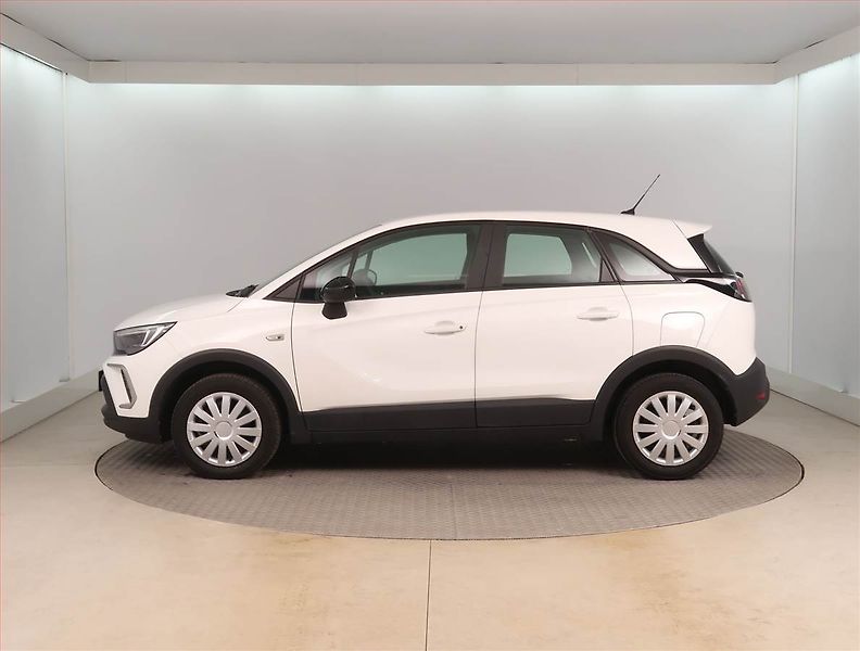 Opel Crossland X (2023) 1.2 Turbo, ČR,1.maj - fotka 3 z 14