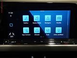 Volkswagen Golf (2020) 1.5TSi, AC, LED, navi - náhled 15