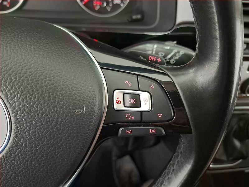 Volkswagen Multivan (2017) Highline 2.0 TDI - fotka 19 z 23