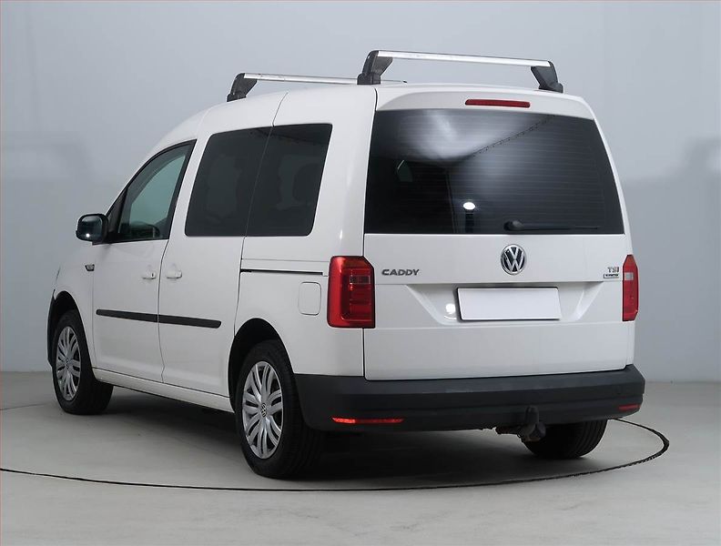 Volkswagen Caddy (2015) 1.4 TSI, 5Míst, ČR - fotka 4 z 13