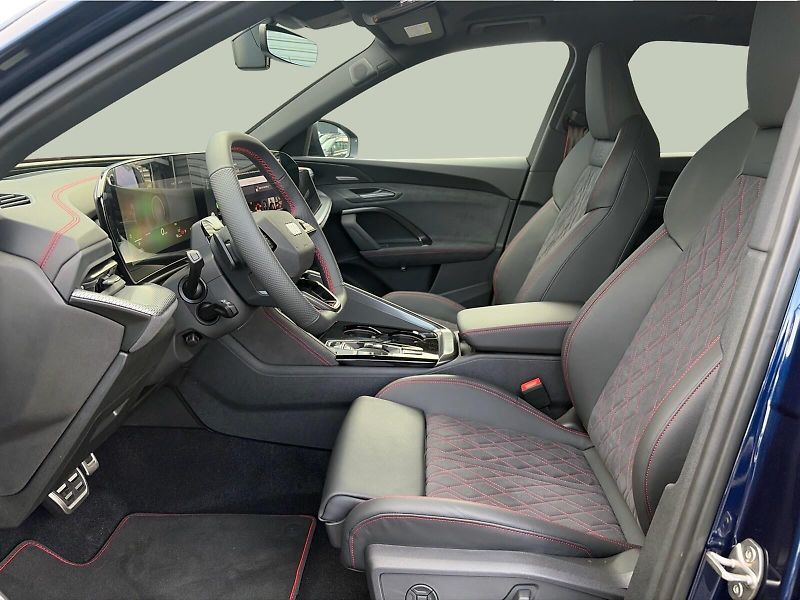 Audi Q5 2.0TDi 150kW S-Line quattro - fotka 12 z 21