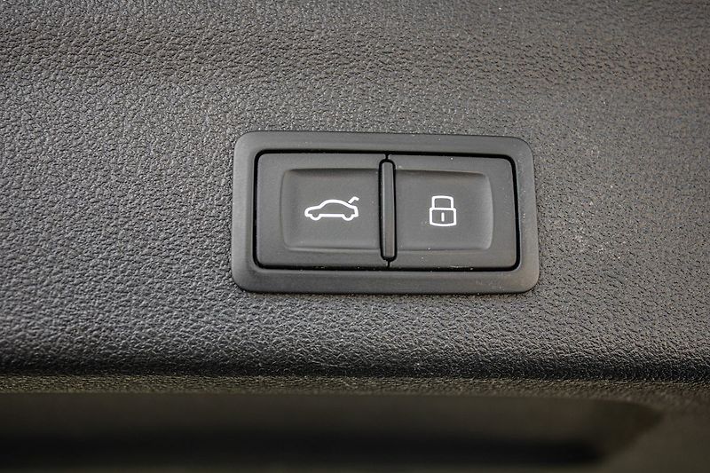 Audi A6 - fotka 38 z 39