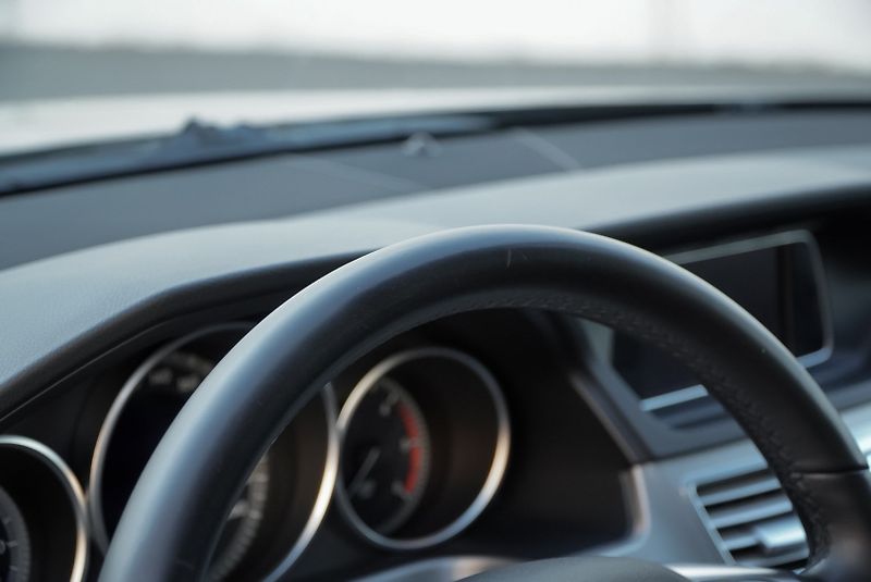 Mercedes-Benz Třídy E 200 cdi EXECUTIVE - fotka 25 z 30