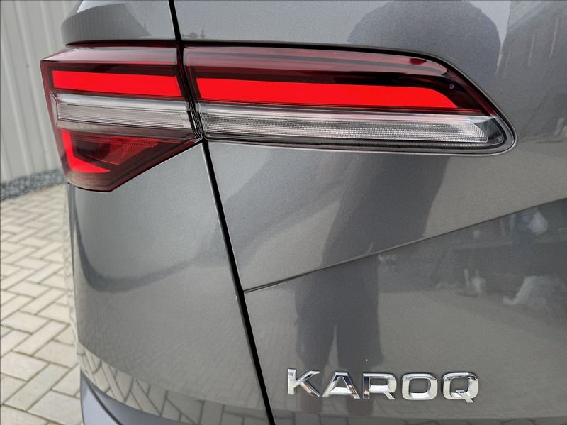 Škoda Karoq 2,0 TDI DSG STYLE DPH 1.maj ČR - fotka 16 z 50